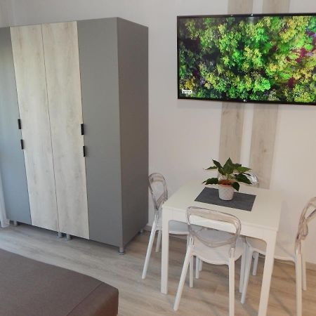 Pisztacia 2020 Apartman Kazincbarcika Exterior photo